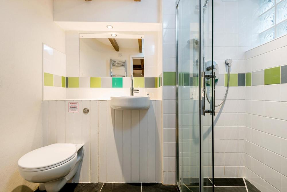 Sloop Inn Cottage Haverfordwest Bagian luar foto